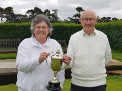 2024-Lewis-Cup-Linda-English-and-Ian-Lee-thumb